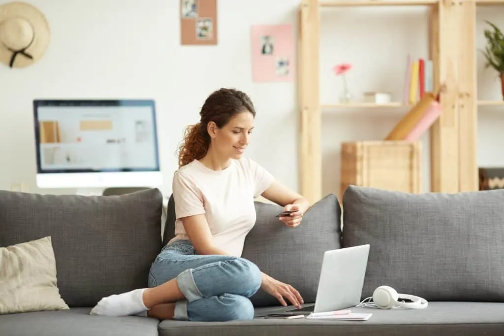 2024 : La bataille ultime entre Shopify et Prestashop pour la suprématie du e-commerce – Découvrez LA plateforme incontournable à choisir !