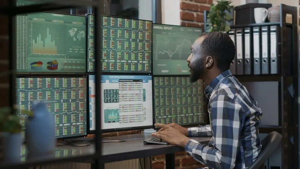Bitcoin en hausse, Solana en difficulté – journal trading crypto